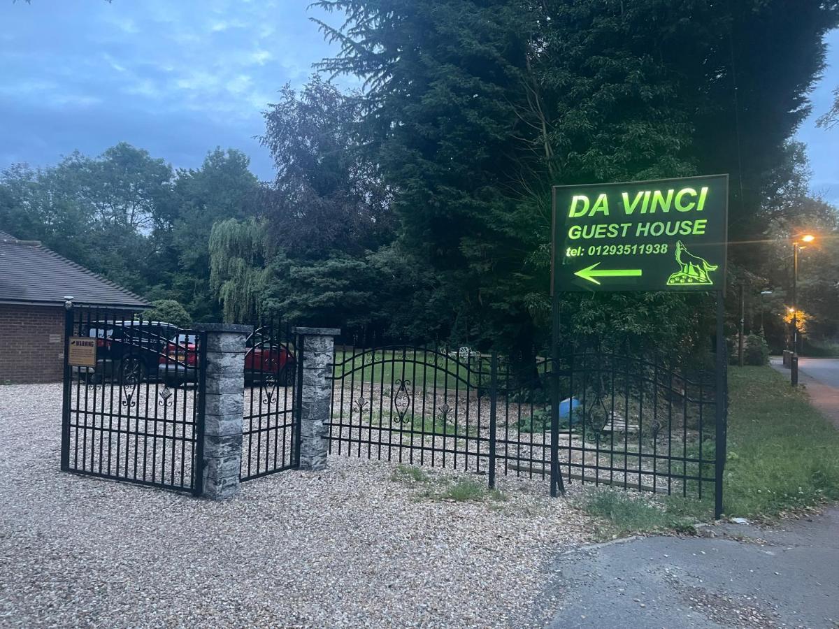Da Vinci Guest House & Guest Parking, A Real Gem 크롤리 외부 사진