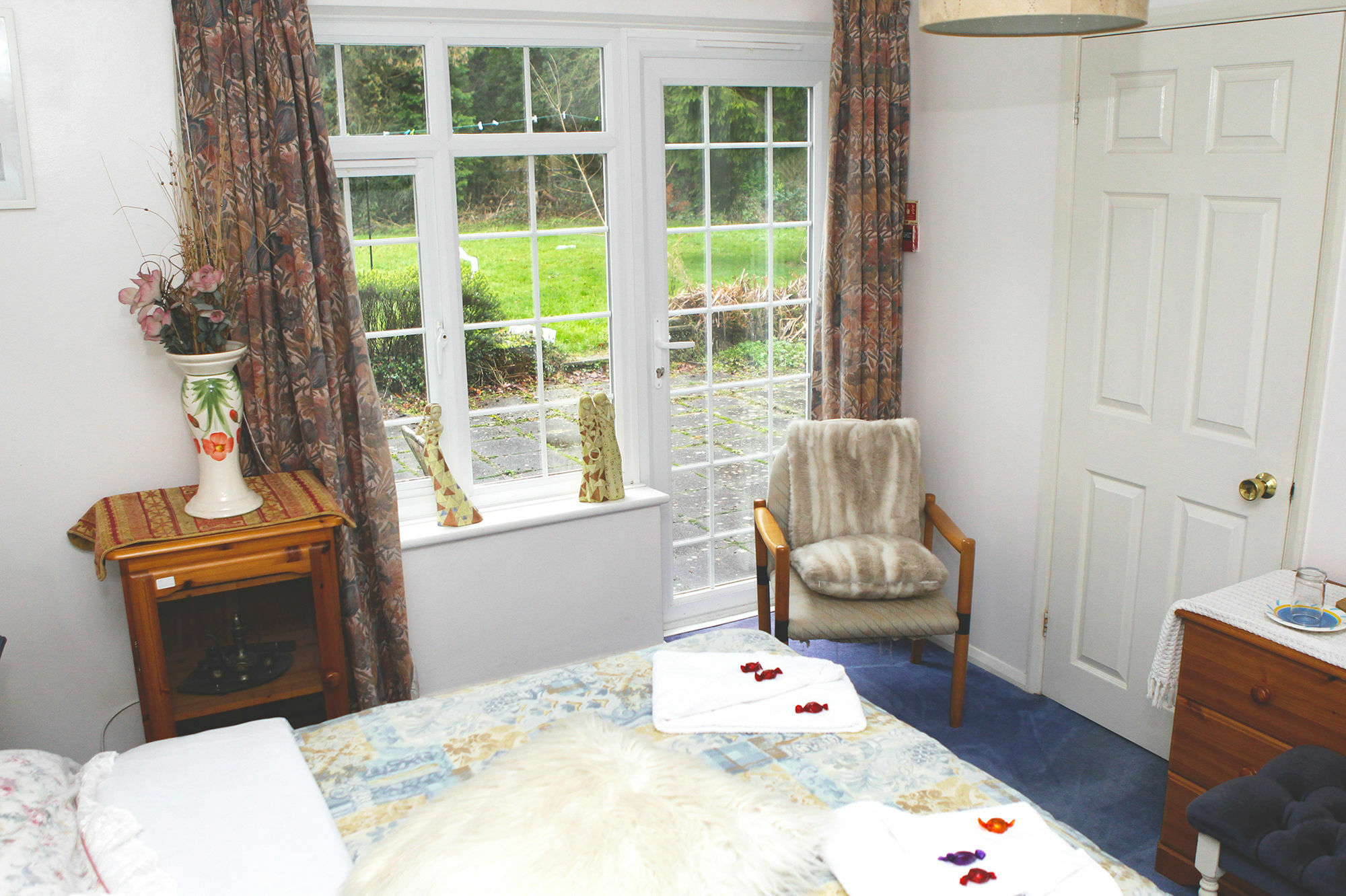 Da Vinci Guest House & Guest Parking, A Real Gem 크롤리 외부 사진